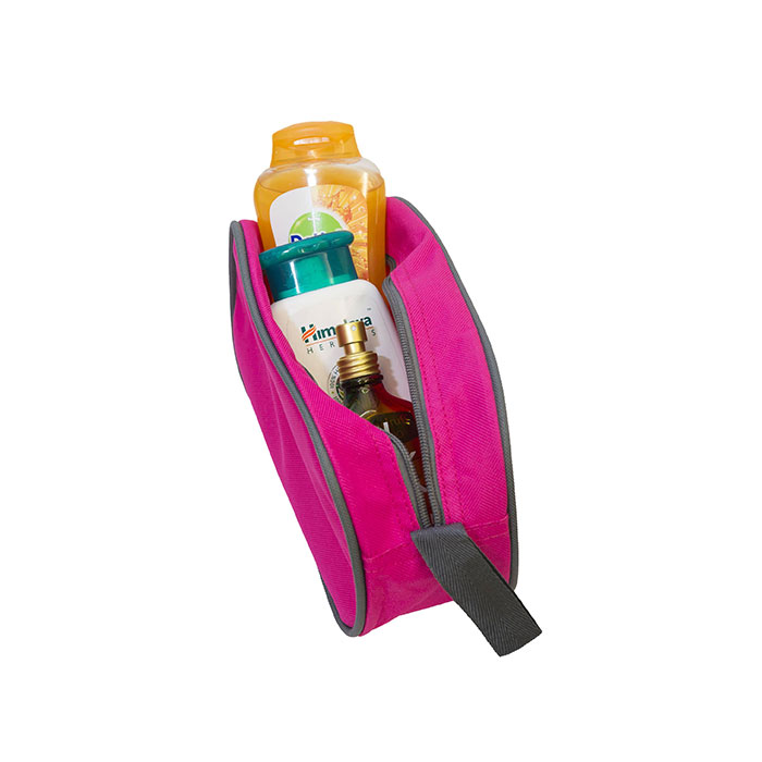 TOILETRIES BAG
